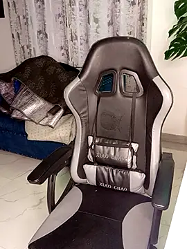 rosey cheeks online show from 10/23/25, 03:50