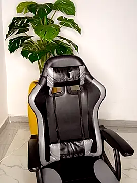 rosey cheeks online show from 04/26/26, 05:32