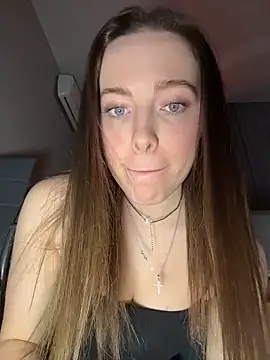 -SweetDi- online show from 03/03/26, 07:31