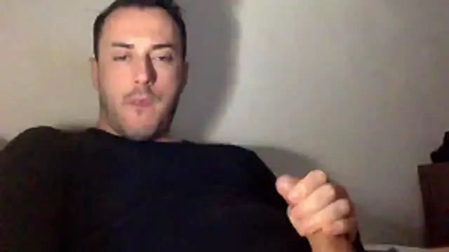 Snapshot of mainnrd chatting on 04/29/26, 06:58 mainnrd online show from 04/29/26, 06:58