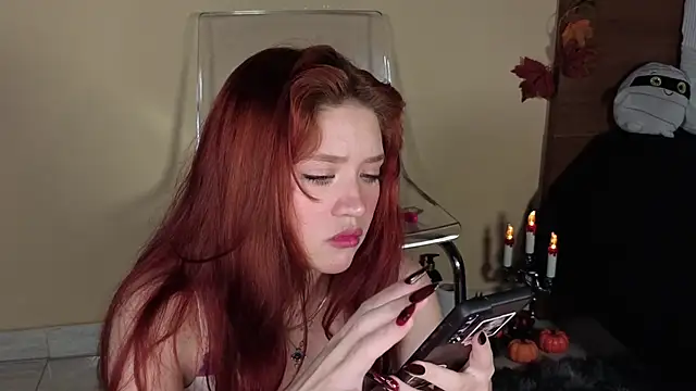 Ivanna Diamon online show from 10/19/25, 09:04