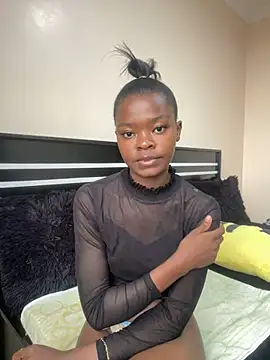 Snapshot of Grusha19 chatting on 01/15/25, 09:35 Grusha19 online show from 01/15/25, 09:35