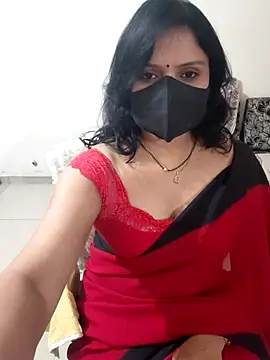 Snapshot of khushikhushi chatting on 02/05/26, 05:28 khushikhushi online show from 02/05/26, 05:28