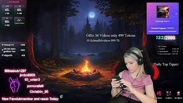 Snapshot of Lisaonthemoon chatting on 01/26/25, 10:13 Lisaonthemoon online show from 01/26/25, 10:13