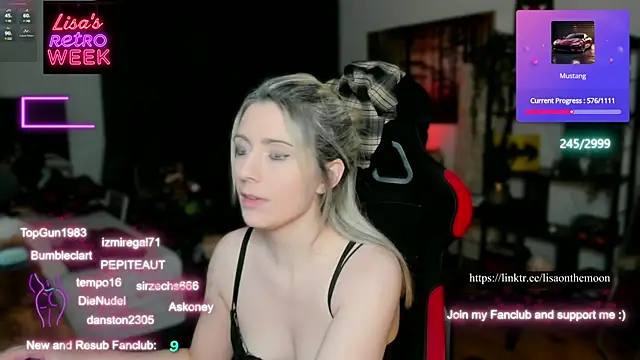 Snapshot of Lisaonthemoon chatting on 02/25/25, 11:11 Lisaonthemoon online show from 02/25/25, 11:11