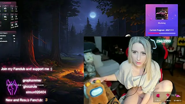 Snapshot of Lisaonthemoon chatting on 03/06/25, 10:47 Lisaonthemoon online show from 03/06/25, 10:47