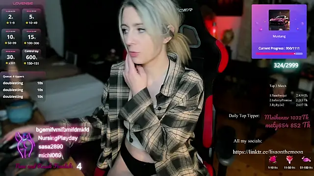 Snapshot of Lisaonthemoon chatting on 03/14/25, 12:54 Lisaonthemoon online show from 03/14/25, 12:54