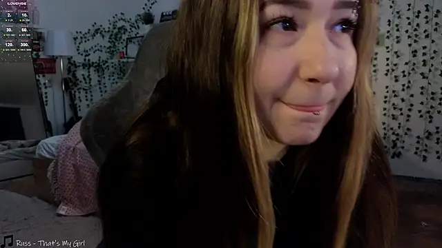 Megan  Hart online show from 12/24/24, 02:21