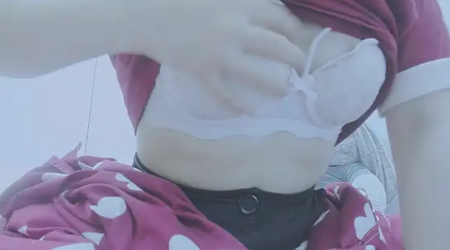 Linh diudang online show from 02/19/25, 03:06