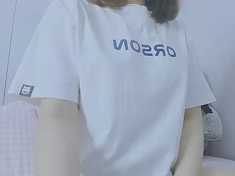 Linh diudang online show from 09/13/25, 02:33