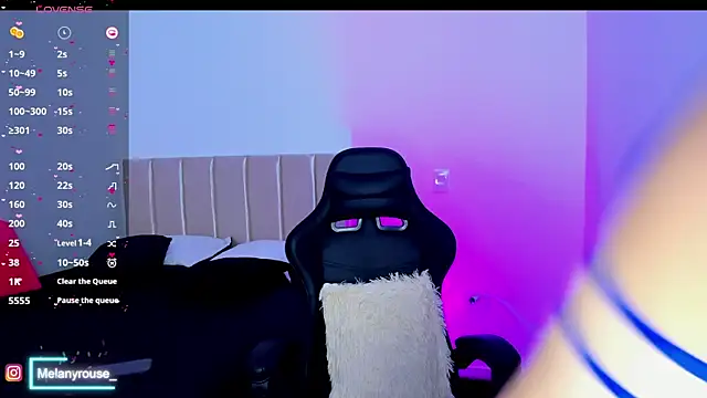 melanyrouse1 online show from 02/15/25, 07:17