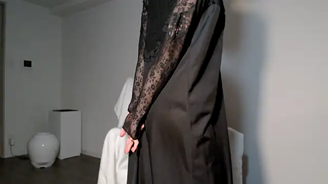 Lily 0000 online show from 03/19/25, 02:57