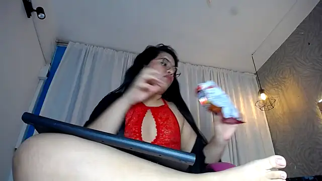 KEYRA-MILLER- online show from 02/14/25, 07:17