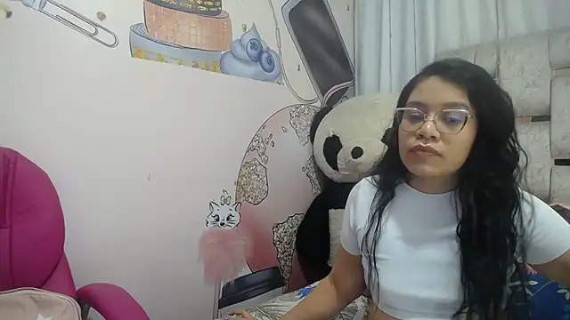 KEYRA-MILLER- online show from 03/05/26, 01:45