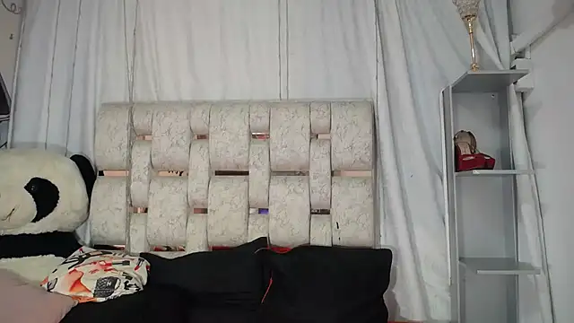 KEYRA-MILLER- online show from 03/27/26, 01:44