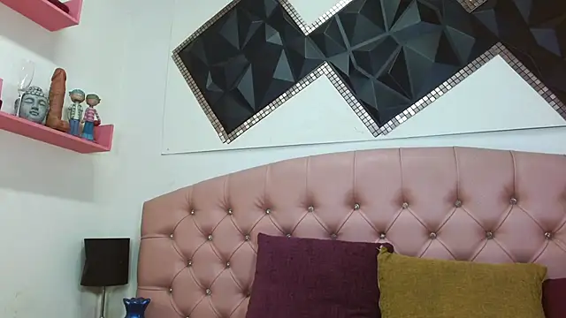 andrea safeira doll online show from 02/26/26, 08:30