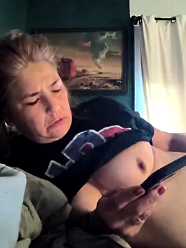 TexaSMESS 37 online show from 11/25/25, 06:41