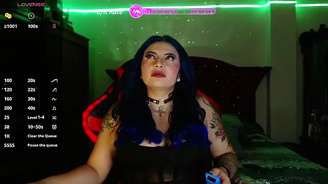 black wiidow online show from 02/26/25, 06:26