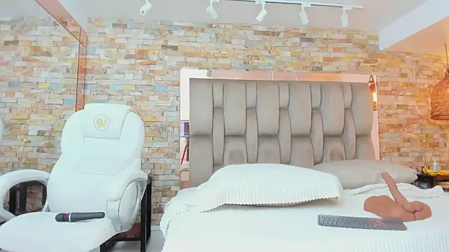 karla dunn online show from 04/01/26, 09:01