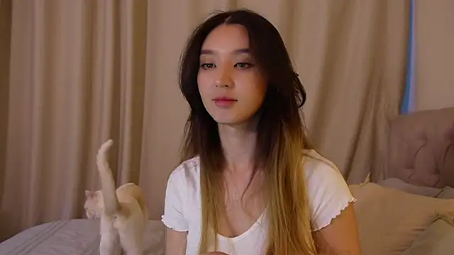 Sarasuo1 online show from 12/02/24, 11:01