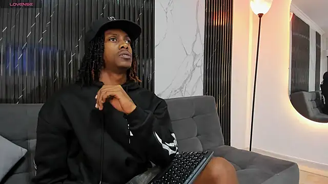 BRYXXXON1 online show from 12/10/24, 11:22