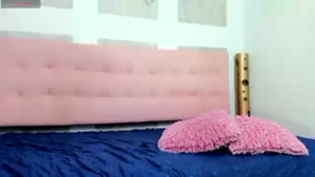 Cloeandtyfanny online show from 11/11/25, 08:20