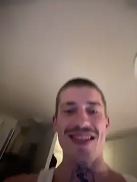 bosnianhot online show from 04/18/26, 11:27