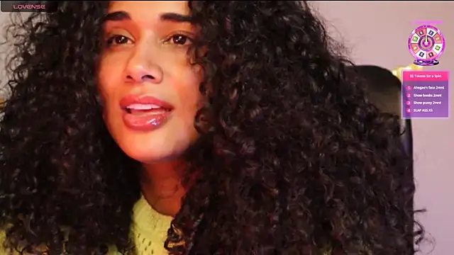 Mysensualbrunette1 online show from 02/06/25, 12:43