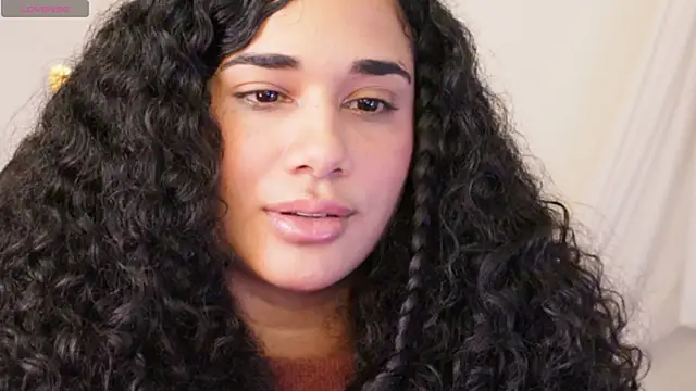 Mysensualbrunette1 online show from 02/17/25, 06:04