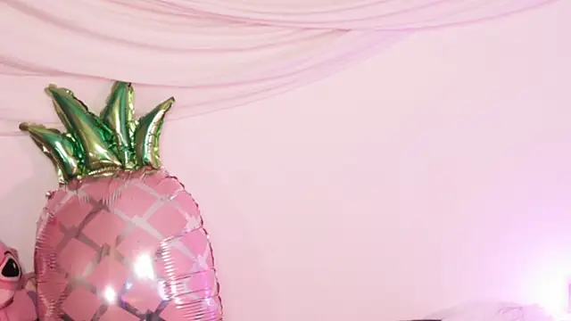 Mysensualbrunette1 online show from 03/04/25, 06:47