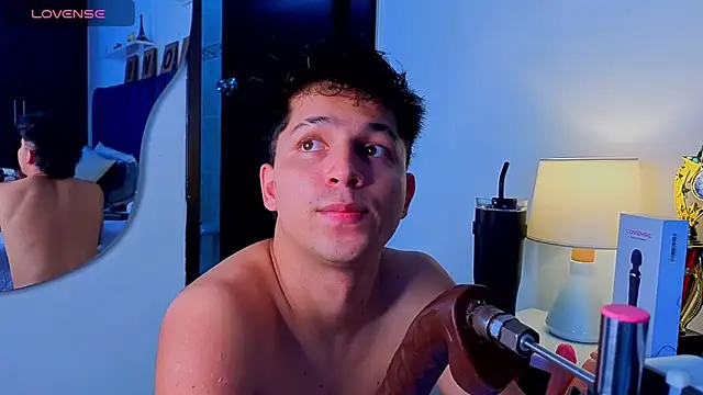 Issac james  online show from 04/18/26, 04:05