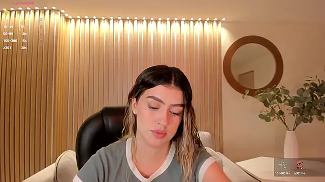 PaulinaSantos  online show from 03/20/25, 07:25