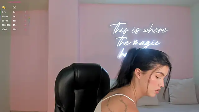 PaulinaSantos  online show from 09/27/25, 07:30