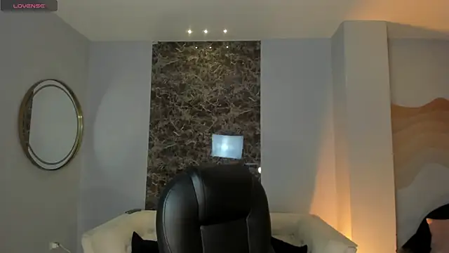 PaulinaSantos  online show from 05/27/26, 07:55