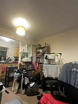 LondonTeffy online show from 12/13/24, 10:23