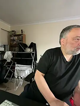 LondonTeffy online show from 01/31/25, 10:42