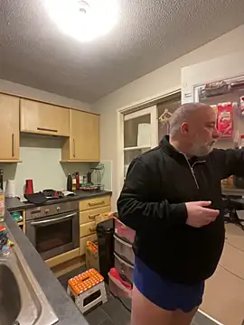 LondonTeffy online show from 03/03/25, 10:20