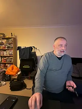 LondonTeffy online show from 03/17/25, 10:17