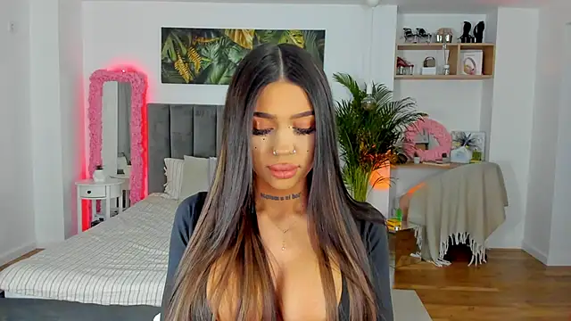 Fancy Jenn online show from 01/25/25, 06:35