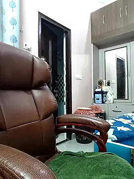 Dianaa9 online show from 09/18/25, 05:42