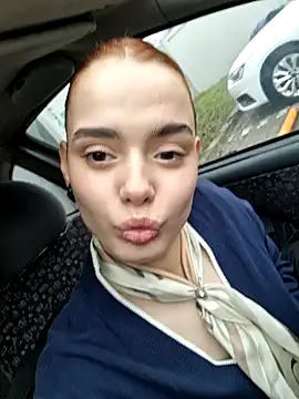 SophieCharm online show from 12/26/24, 10:48