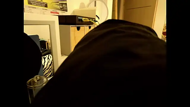 victoirenextdoor online show from 02/18/26, 09:11