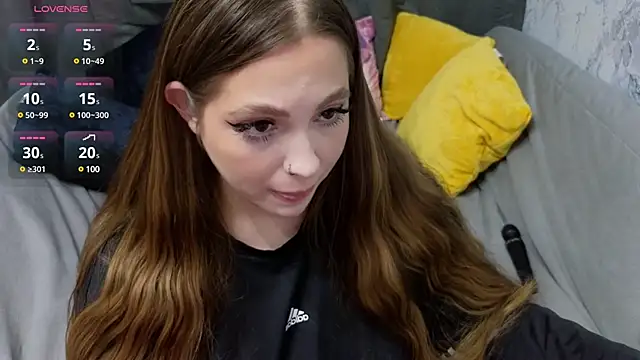 Nicole Vvinson online show from 01/11/25, 11:23