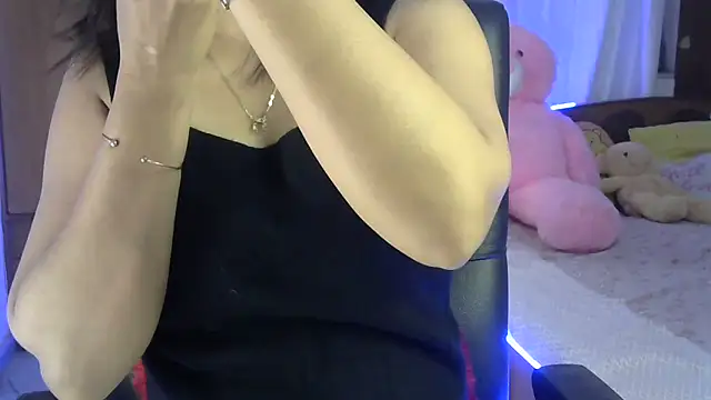 Black cat cutie online show from 09/15/25, 04:56