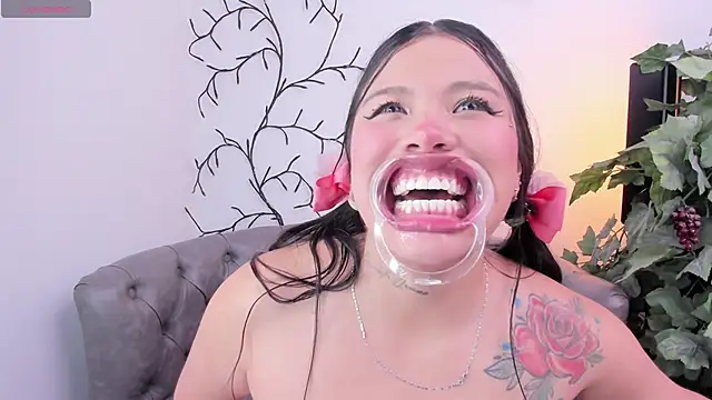 miss keisi online show from 01/31/25, 04:59