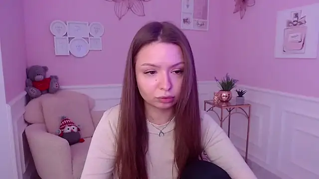 LucySkilar online show from 01/17/25, 08:34