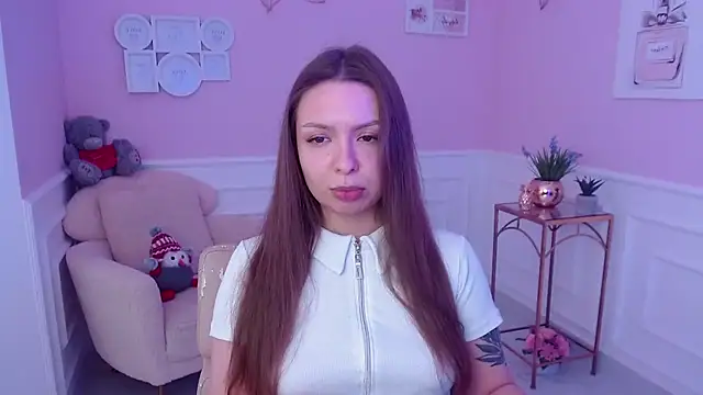 LucySkilar online show from 01/28/25, 11:28