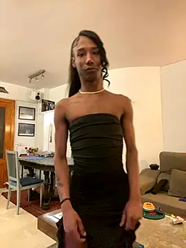 Snapshot of tamarabigass1 chatting on 12/04/25, 08:28 tamarabigass1 online show from 12/04/25, 08:28