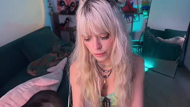 Eerectioneering online show from 09/27/25, 10:53