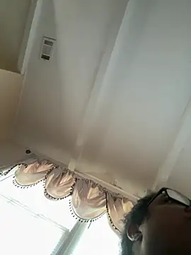 Snapshot of ebonyred chatting on 07/15/26, 12:32 ebonyred online show from 07/15/26, 12:32